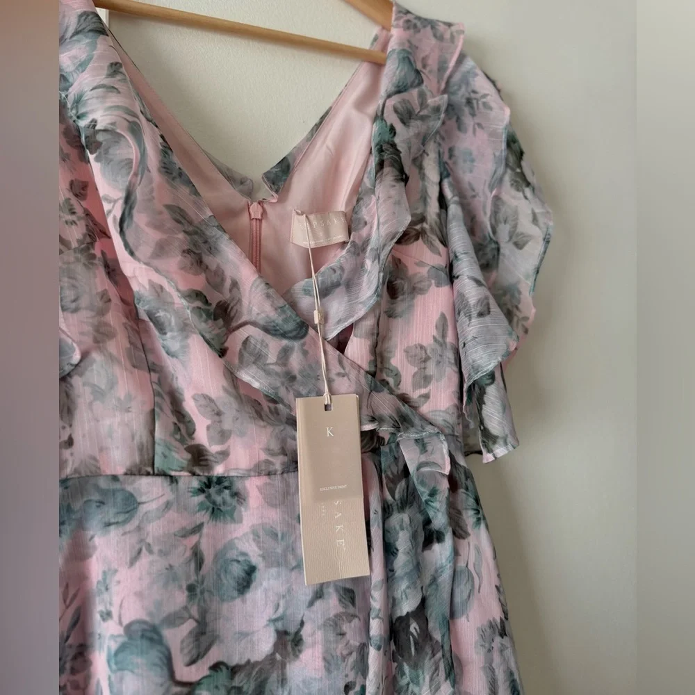 SOLD NWT KEEPSAKE THE LABEL Floral Asymmetrical Dress - Picture 2 of 4